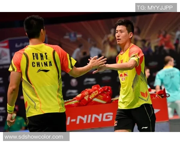 吾米提江传中助攻助力球队逆转胜利展现出色团队合作精神