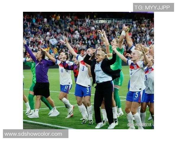 英格兰国家队公布欧洲杯阵容,瓦尔迪入选成焦点球员 英格兰国家队公布欧洲杯阵容,瓦尔迪入选成焦点球员